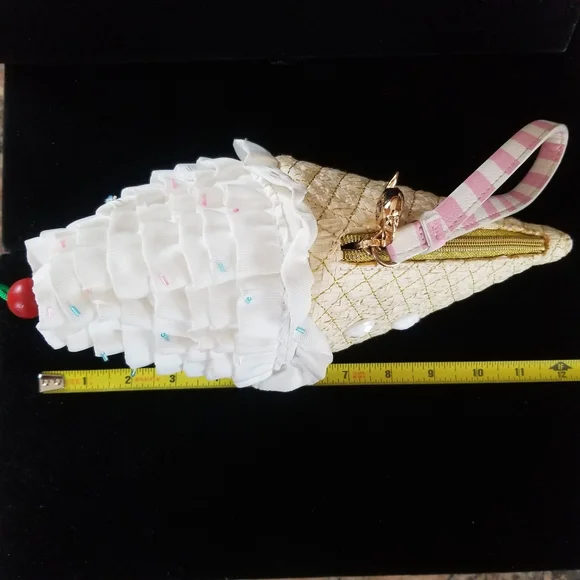 Betsey Johnson Kiss Me Till Ice Cream Wristlet - Picture 11 of 16